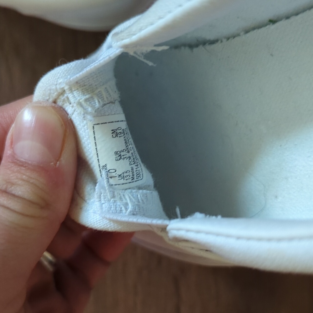 Vans - Picture 8 of 8
